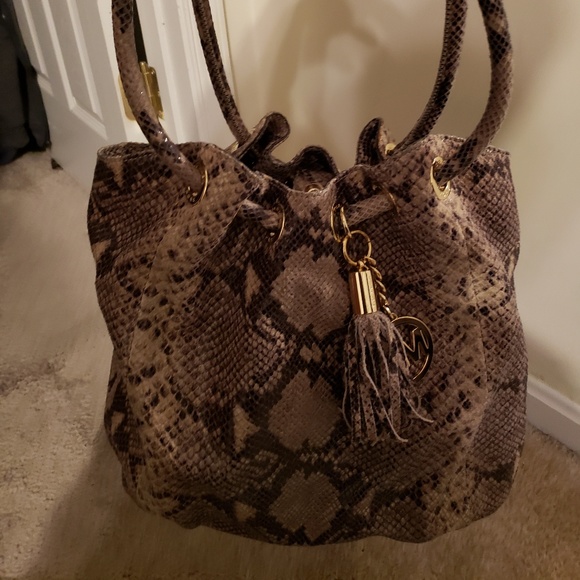 Handbag - Picture 4 of 6